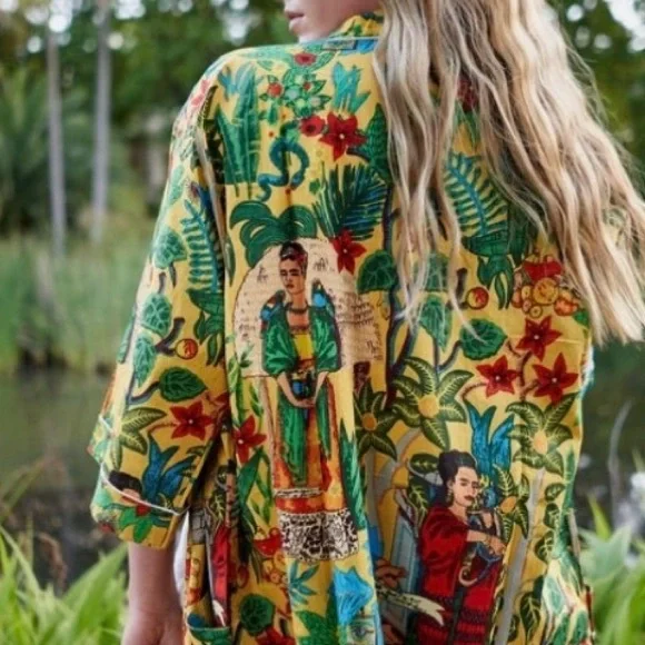 🌟Frida Kahlo Kimono (vintage fabric) - Picture 8 of 16